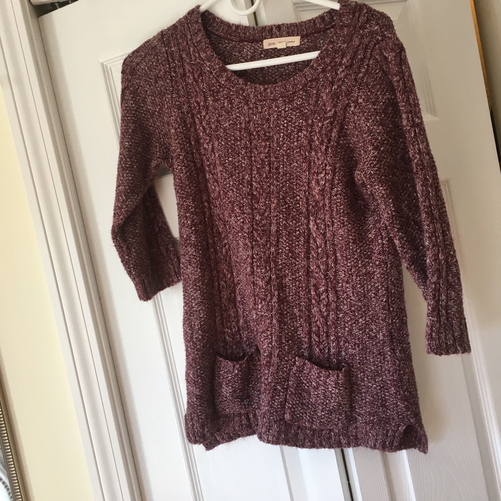 Medium pink rose sweater excellent condition